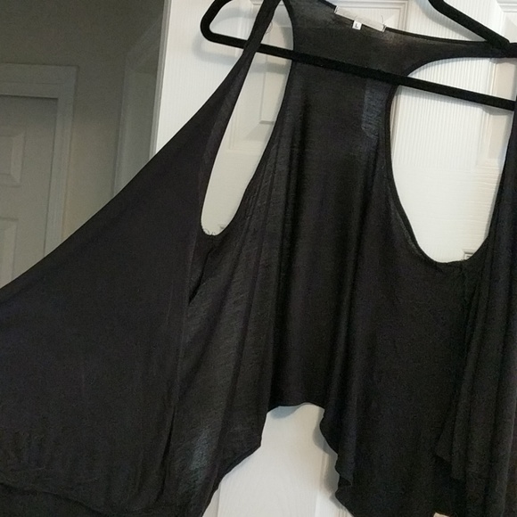 Vest like shirt - Picture 2 of 5